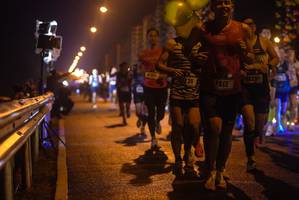 BIB: 0291
                            <button type="button" onclick="openModal(18277822)" class="btn btn-primary btn-sm float-right btn-popup" data-toggle="modal" data-target=".modal-high-quality">
                        <i class="fas fa-shopping-cart"></i> Add to Cart
                    </button>
                                            <button type="button" onclick="isThisMe(18277822, true)" class="btn btn-success btn-sm float-right btn-popup btn-isme hidden" data-toggle="tooltip" data-placement="bottom" title="นี่คือรูปของคุณใช่ไหม คลิกที่นี่เพื่อเอาเข้าอัลบั้ม">
                        <i class="fas fa-plus"></i> Add to album
                    </button>
                    <button type="button" onclick="isThisMe(18277822, false)" class="btn btn-warning btn-sm float-right btn-popup btn-isnotme hidden">
                        <i class="fas fa-ban"></i> Remove from album
                    </button>